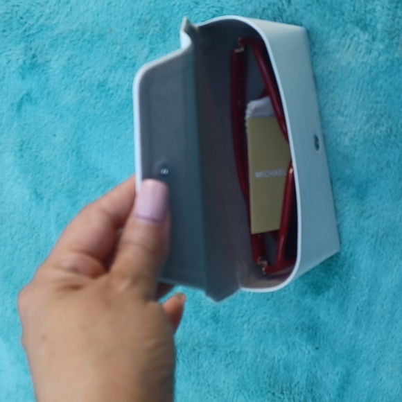 MICHAEL Michael Kors women's sunglasses color red size os - Picture 15 of 16